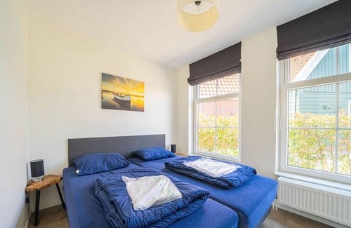 Uitdam Casa | Bungalow with 3 bedrooms, 2 bathrooms and a sauna