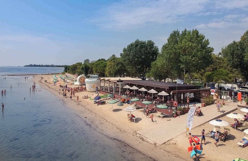 Grado Casa | Bungalow with a large swimming area