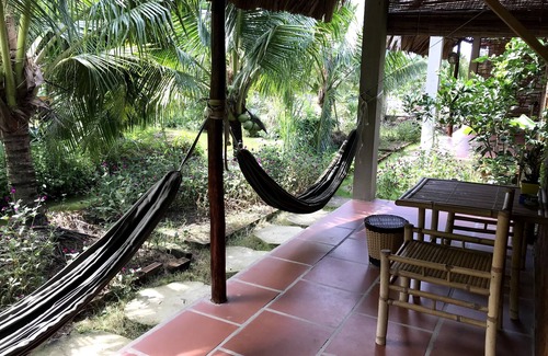 Chau Thanh Casa | Bungalow with garden view