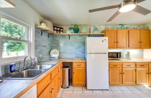 Cape Charles Casa | Bungalow with Large Yard 8 Mi to Cape Charles Beach