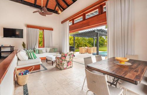 Punta Cana Casa | Bungalow with tropical style at cap cana A8C