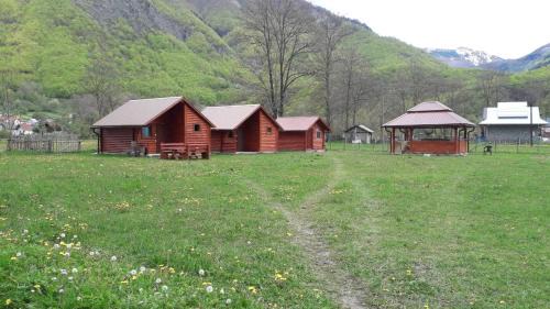 Montenegro Chalet De Esquí | Bungalows-Oaza