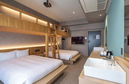 Maejima Hotel | Bunk Bedroom 4 beds | Room only / Naha Okinawa