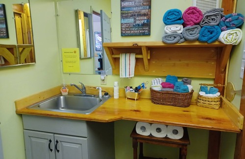 Sierra Vista Southeast Casa | Litera en The Bunkhouse en The Greenhouse Trolley Hobby Farm