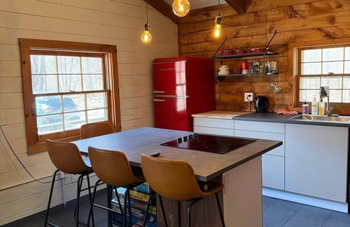 Oliverea Cabina | Bunkhouse 38: Serene Wilderness Retreat near Esopus Creek