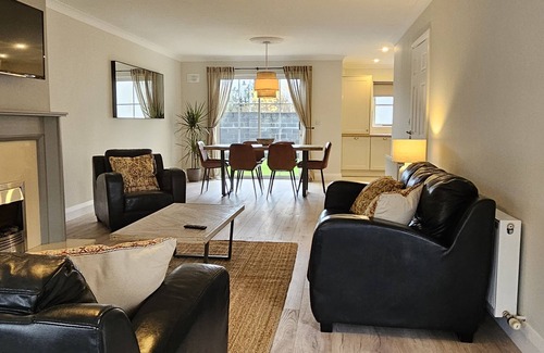 Bunratty Cabaña | Bunratty Town House No 2