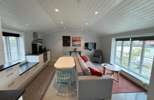 Sørvagen Casa | Buodden Rorbuer - Fisherman Cabins Sørvågen