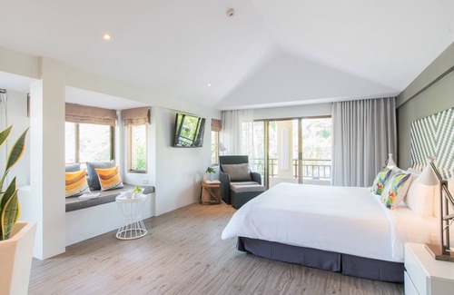 Patong Hotel | Burasari Phuket Resort & Spa