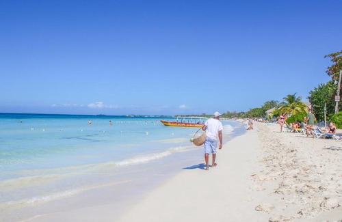 Negril Hotel | Burbon Beach Hotel-Negril