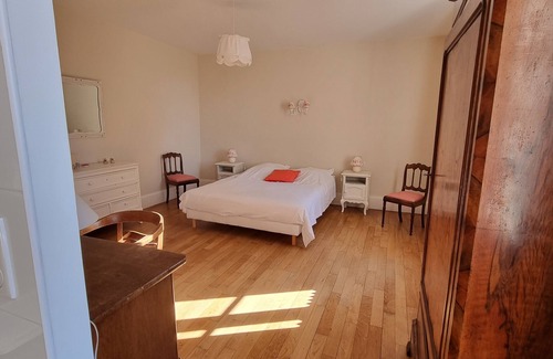 Saint-Vincent-en-Bresse Casa | Burgundy, Saône et Loire with swimming pool and tennis