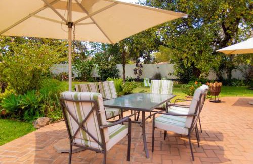 Lilongwe Cama Y Desayuno | Burley House by Ulendo