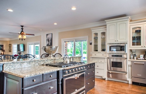 Fletcher Casa | Burney Mountain Pool Estate | Luxury 5BR w/ Pool & Views | 20 Min to Asheville