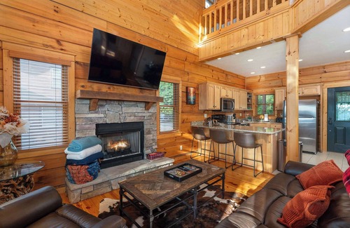 Wolf Laurel Casa | Burnt Skies Sleeps 10 Hot Tub Foosball Darts