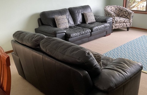 Shoalhaven Casa | Burrill Lake Accomodation. Close to Channel
