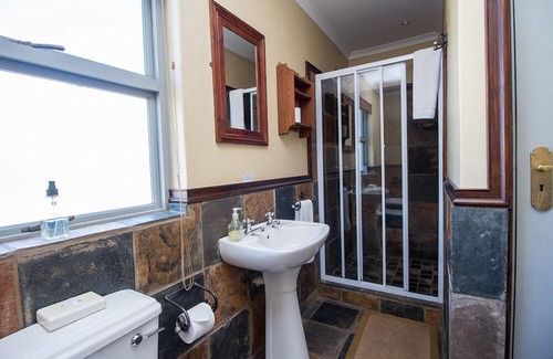 George Casa | Burrough place