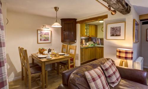 Windermere Casa | Burrow Cottage