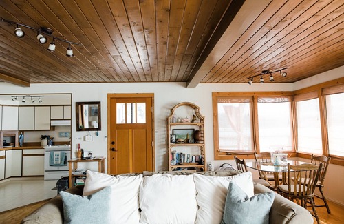 Vashon Island Casa | Burton Waterfront Beach House
