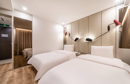 Gangseo District Hotel | Busan Myeongji Ocean City Hotel