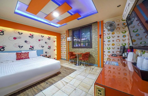 Dongnae District Hotel | Busan Oncheonjang Interpark