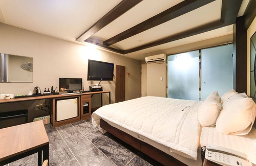 Dongnae District Hotel | Busan Sajik Olive
