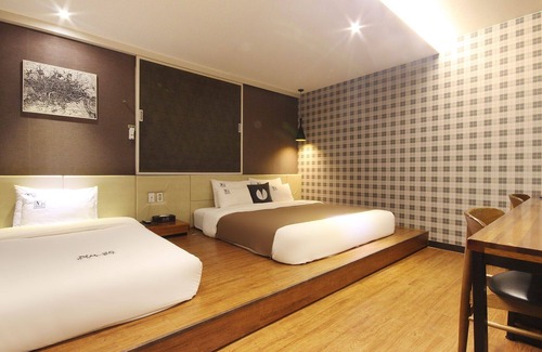 Oncheonjang Hotel | Busan Seo-dong No25