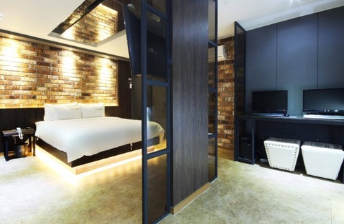 Yeonje-Gu Hotel | Busan Yeonsan-dong BNB