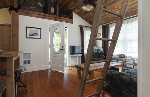Index Casa | Bush House Inn