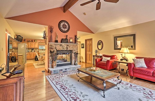 Pocono Mountain Lake Casa | Bushkill Beauty-HotTub, Firepit, Lake, Outdoor Pool