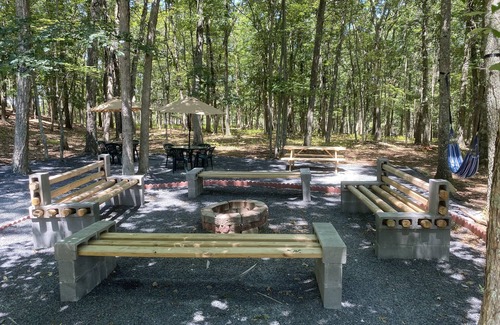 Pocono Mountain Lake Casa | Bushkill Beauty-HotTub, Firepit, Lake, Outdoor Pool
