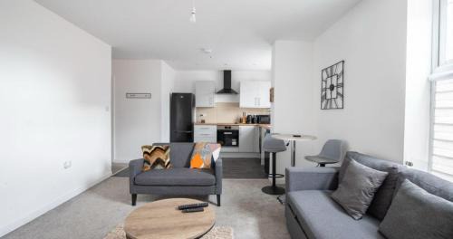 Northampton Apartamento | Business & Family-Friendly 2BR Racecourse Park 5min to Town & Hospital Parking WiFi