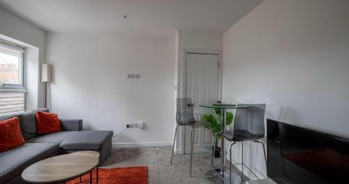 Northampton Apartamento | Business & Family-Friendly 2BR Racecourse Park 5min to Town & Hospital Parking WiFi