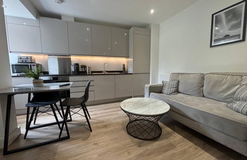 Barnt Green Apartamento | Business-Ready Studio, Free Parking - NEC & Airport