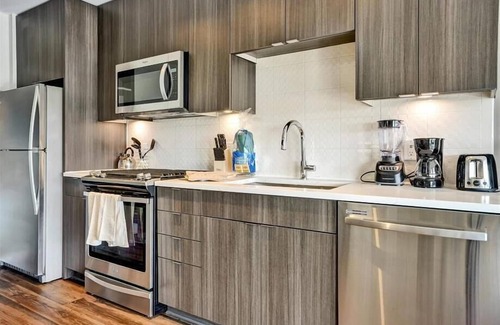 Garden Hills Apartamento | Business Travellers Getaway | Fast Internet & Lounge | Buckhead