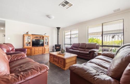 Broadwater Casa | Busselton Broadwater Holiday Home