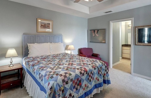 Bella Vista Casa | Buttercup 6bv 2 Bedroom Home by Redawning