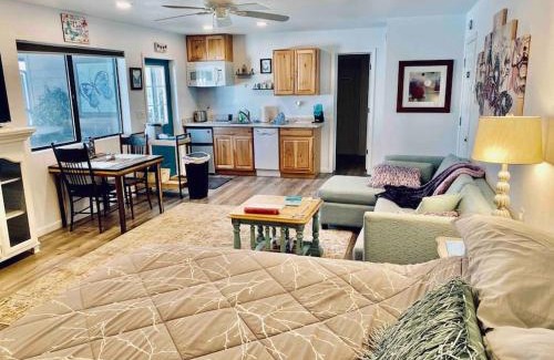 Ahwahnee Apartamento | Butterfly Suite Hot Tub BBQ Private