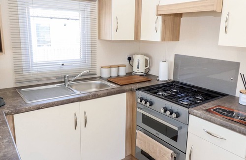 Crowle Cabina | BUTTERMERE LODGE - WESTFIELD 4, pet friendly in Crowle