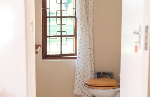 Creighton Casa | Button Birding Smithfield Guesthouse