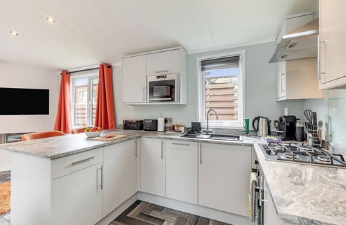 Longnor Casa | Buxton Lodge with hot tub