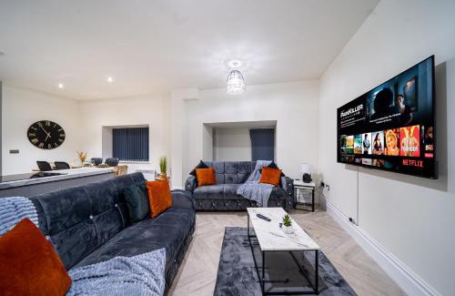 Leeds Apartamento | Bv Luxury 3 Bedroom Townhouse At Bed Cliff Oaks