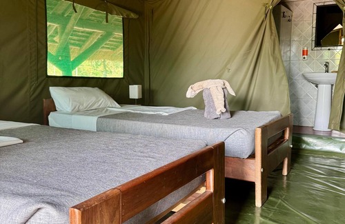 Pakwach Hotel | Bwana Tembo Safari Camp