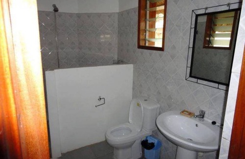 Pakwach Cabina | Bwana Tembo Safari Lodge