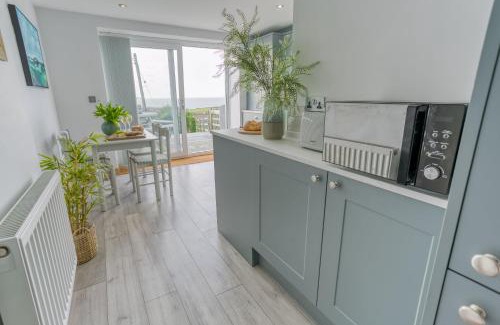 Cylch-Y-Garn Casa | Bwthyn Bach