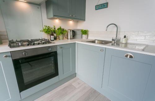 Cylch-Y-Garn Casa | Bwthyn Bach