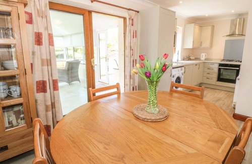 Llanddaniel Fab Cabaña | Bwthyn Clyd, LLANDDANIEL FAB
