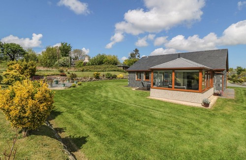 Llanddaniel Fab Cabaña | Bwthyn Clyd, LLANDDANIEL FAB