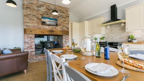 Malltraeth Casa | Bwthyn Gwenllyr