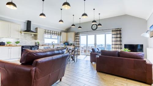 Malltraeth Casa | Bwthyn Gwenllyr