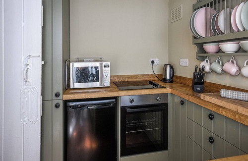 Machynlleth Cabaña | Bwthyn Llys (Machynlleth Old Court House)