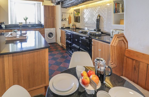 Llanfair Casa | Bwthyn Morse, LLANFAIR
